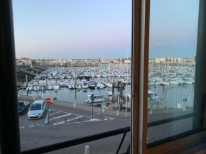 Les Voiles D'Olona, vue sur le port de plaisance